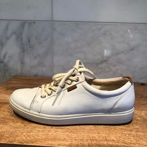 Ecco Soft 7 Sneaker